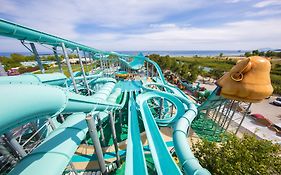 Daima Biz Hotel - Dolusu Aquapark Access